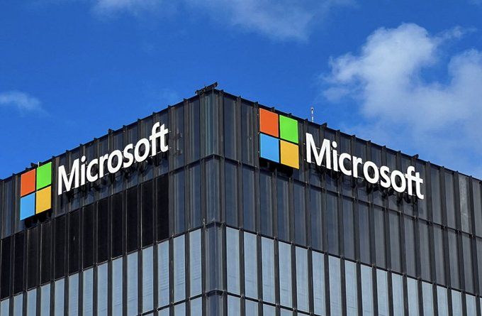¡Es día de pago para los accionistas de Microsoft!

La empresa acaba de pagar su dividendo trimestral💰.

Lleva pagando y aumentando su dividendo sin interrupción desde 2004,

En 10 años, Microsoft ha aumentado su dividendo un 1204%.

Y el precio de la acción ha subido un 992%🚀