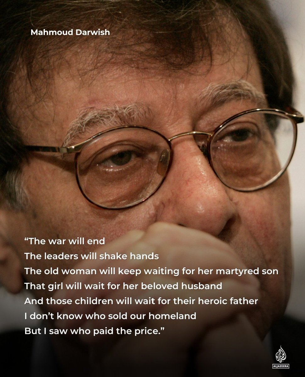 Shamooo52's tweet photo. I don't know who sold our homeland
But I saw who paid the price.
Mahmoud Darwish🌷 https://t.co/7tvpIuqWQC