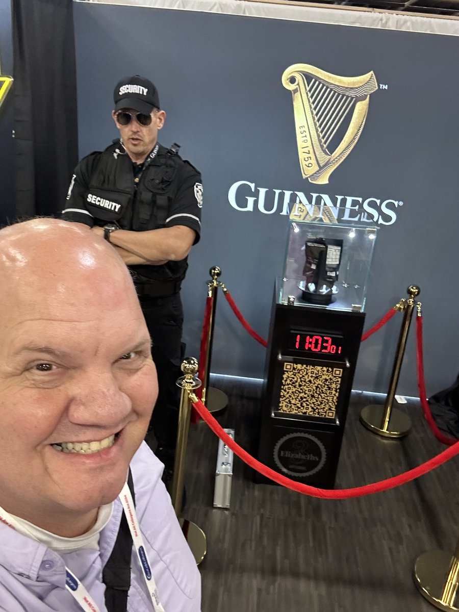 mark_middleton's tweet photo. #GuinnessJerky
The best! https://t.co/PpWVXjQ8VI