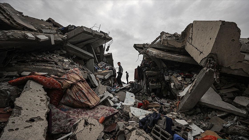 YankiDergi's tweet photo. Gazze'deki enkazı kaldırmak yıllar sürecek. BM Gazze'de 23 ton enkaz olduğunu açıkladı

#gaza #gazze #enkaz #yıkım https://t.co/Bd9ngQmA9o