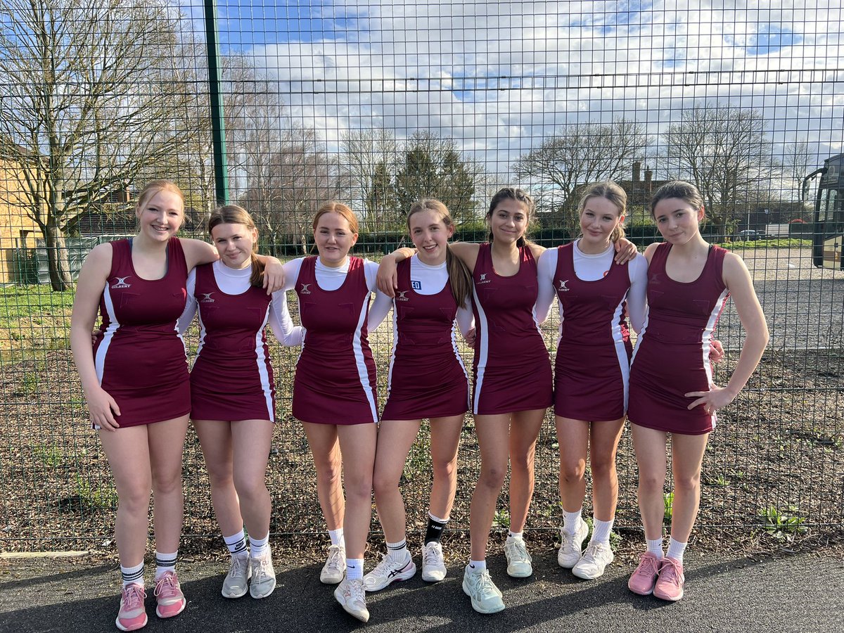 hrspe_'s tweet photo. U16 Bishop Stortford&amp;District plate champions🥇🥇⭐️⭐️ https://t.co/MC2xCDaFqs