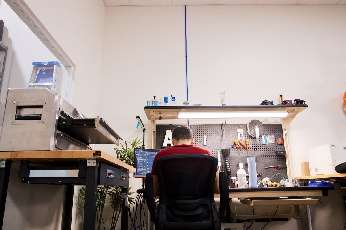 MRUInstruments's tweet photo. MRU Instruments boasts the quickest service turnaround time in the industry!⏱️ Our analyzer professionals are always available via phone and email to assist you. 📞✉️ #ServiceExcellence #QuickTurnaround #AnalyzerProfessionals #MRUInstruments #GasAnalyzer #Biogas https://t.co/yLmT4l7zeS