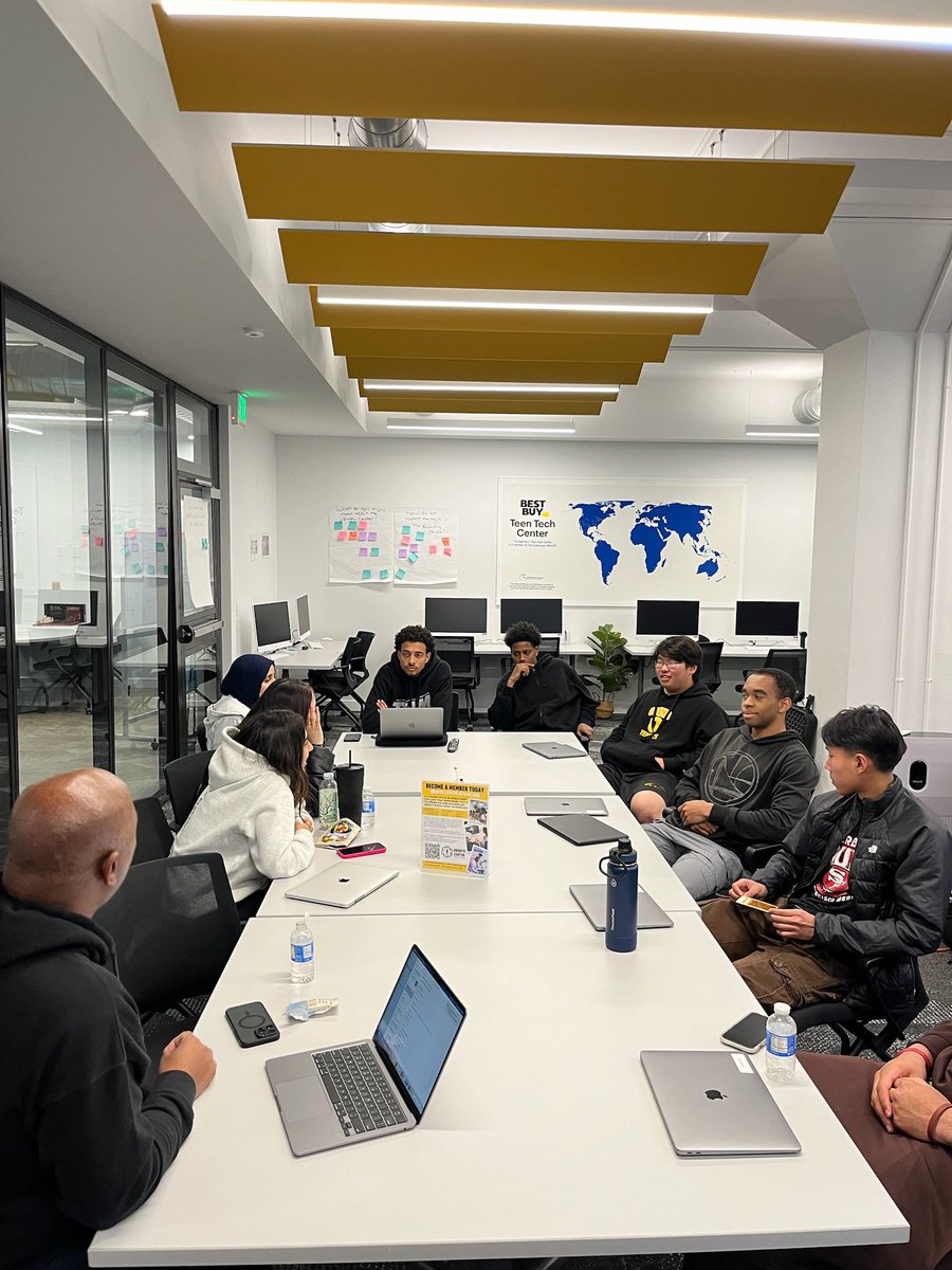 WeAreTeamInc's tweet image. That’s a wrap for our 2024 Winter Core Program 💻🏀🔥

We are extremely proud of their hard work and dedication during the program!

#SportsAnalytics #CoreProgram #TEAMInc 

Interested in learning about technology in sports? Don&apos;t miss out on our Spring Core Program!