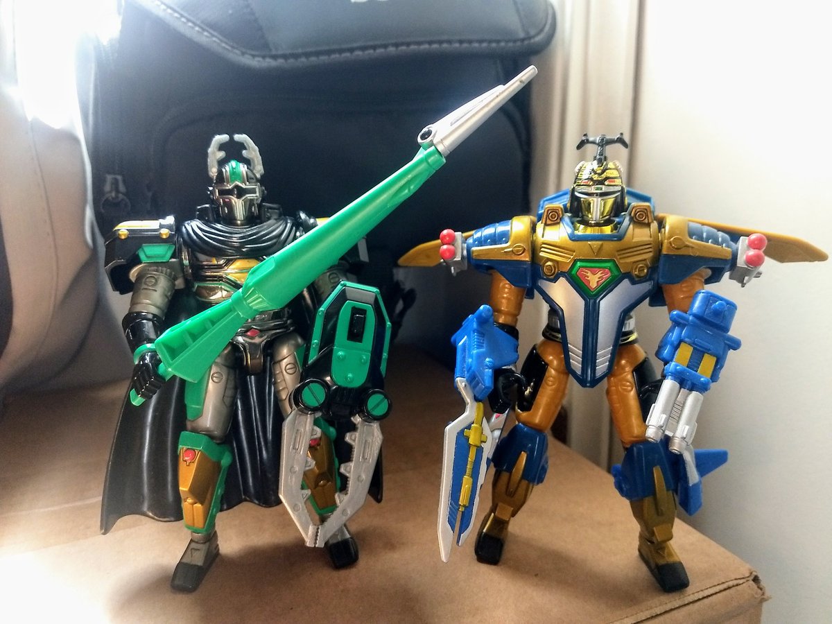 YoSuperSon91's tweet photo. It's a Mega Spectra BeetleBorgs kind of afternoon. Had all these when I was a kid but thanks to eBay, I have 2/3! Love this show, anyone remember these🐞? #BeetleBorgsMetallix #BeetleBorgs #Tokusatu #BFighterKabuto #childhood #actionfigures #90sKids https://t.co/NjPlDAK4sm