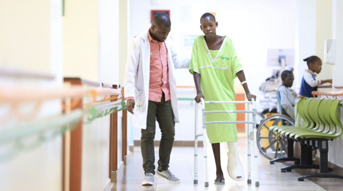 Hey @EliudKipchoge , you've got a big fan currently receiving treatment at @CURE_Kenya ! “I want to be an athlete like Eliud Kipchoge!' she told us as she was getting ready for her surgery after a running accident: cure.org/curekids/003Qh…