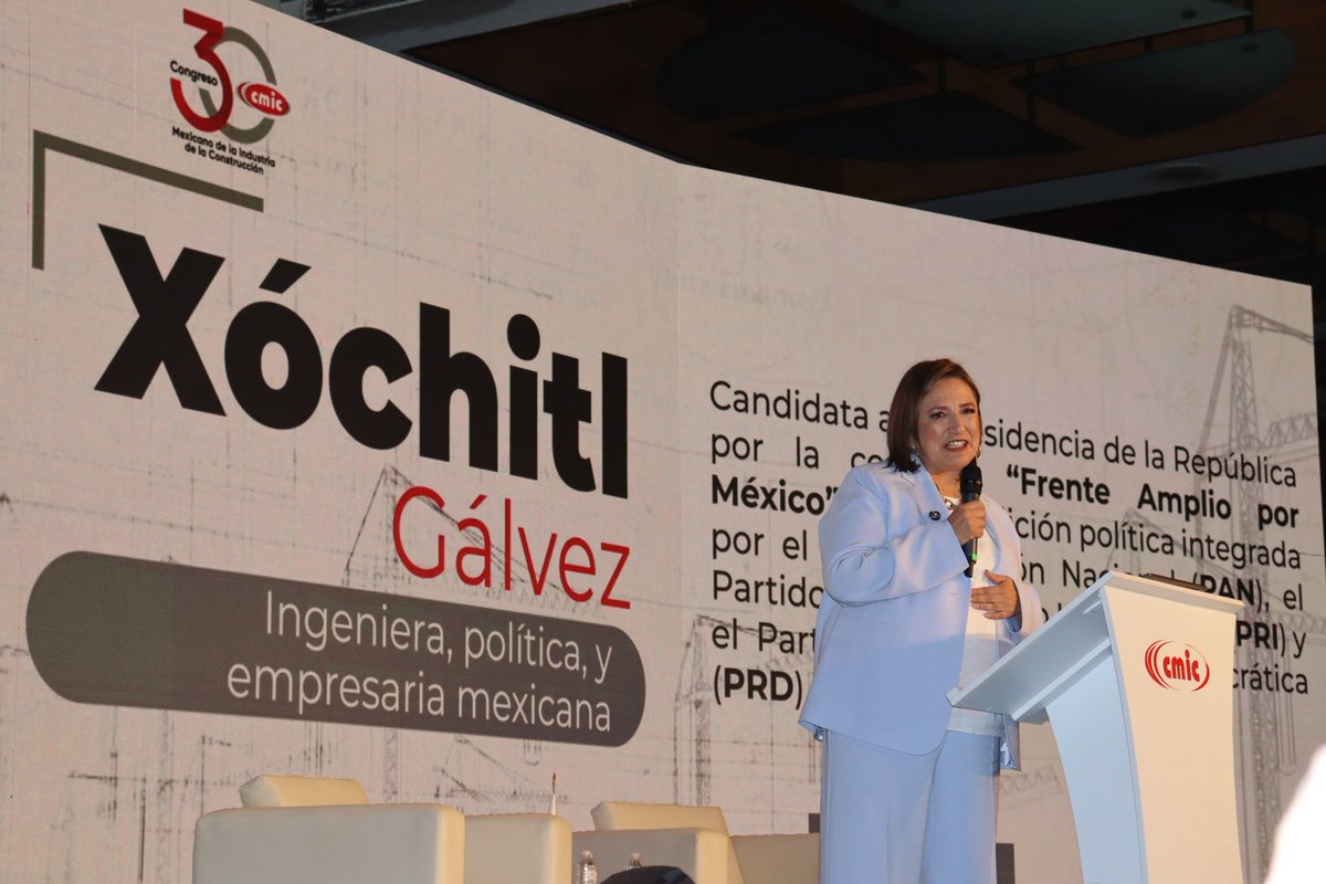 cmicnacional's tweet photo. La Candidata @XochitlGalvez prometió un trato respetuoso a los constructores, mejorar infraestructura carretera y energías limpias, y más seguridad para aprovechar el nearshoring y hacer crecer la infraestructura. https://t.co/QKHs5JYKmj