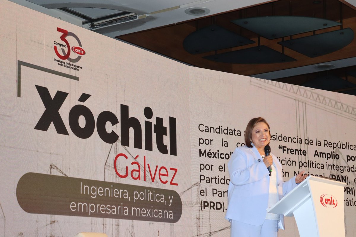 cmicnacional's tweet photo. La Candidata @XochitlGalvez prometió un trato respetuoso a los constructores, mejorar infraestructura carretera y energías limpias, y más seguridad para aprovechar el nearshoring y hacer crecer la infraestructura. https://t.co/QKHs5JYKmj