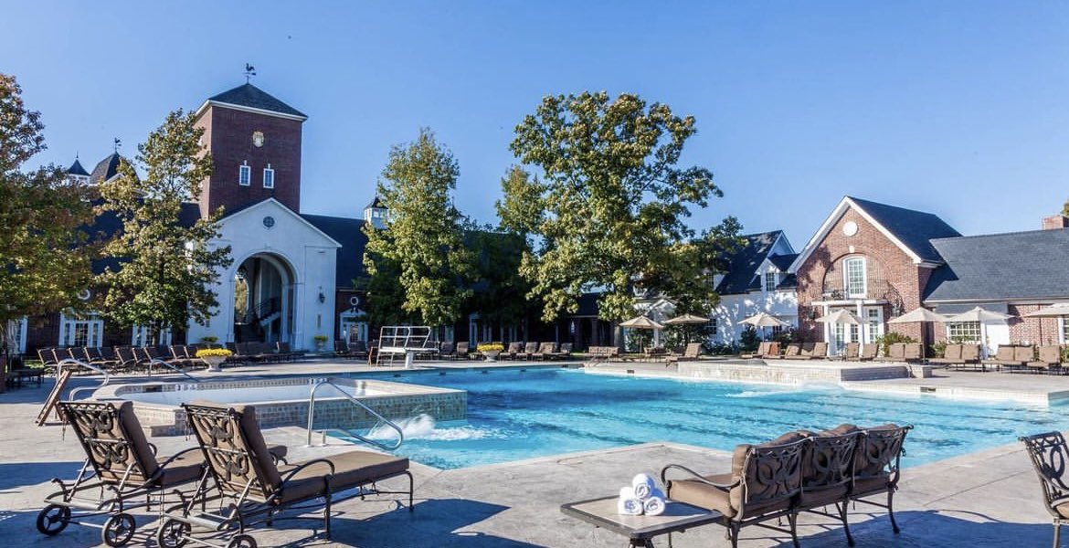Beautiful days like today have us counting down the days until our pool opens for the summer! ☀️