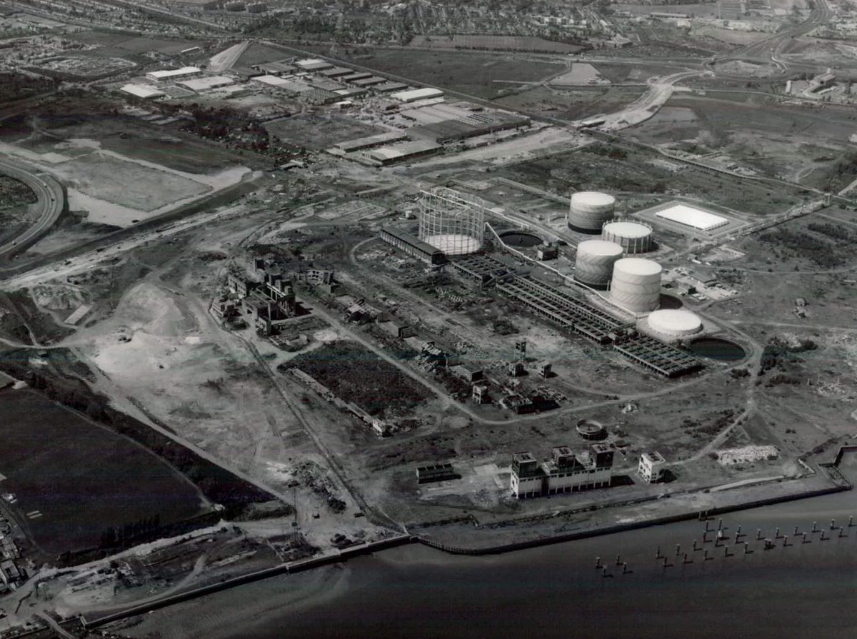 Visit Europe’s former largest gasworks this March! Taking place ahead of #NewhamHeritageMonth celebration of our borough's Places and Spaces Sign up for a free guided history tour of Beckton Gasworks and learn more about the future of this historic site becktongasworks.com