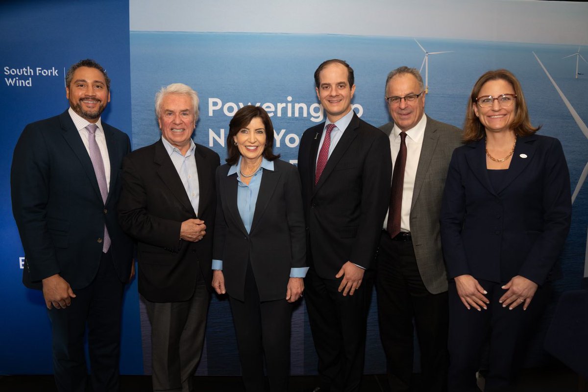 Big news… the South Fork #offshorewind project is operating. This is a first in the nation project towards 9 gigawatts of offshore wind under @GovKathyHochul’s leadership. Congratulations to LIPA’s partners at NYSERDA, Orstead, and Eversource Energy! governor.ny.gov/news/governor-…