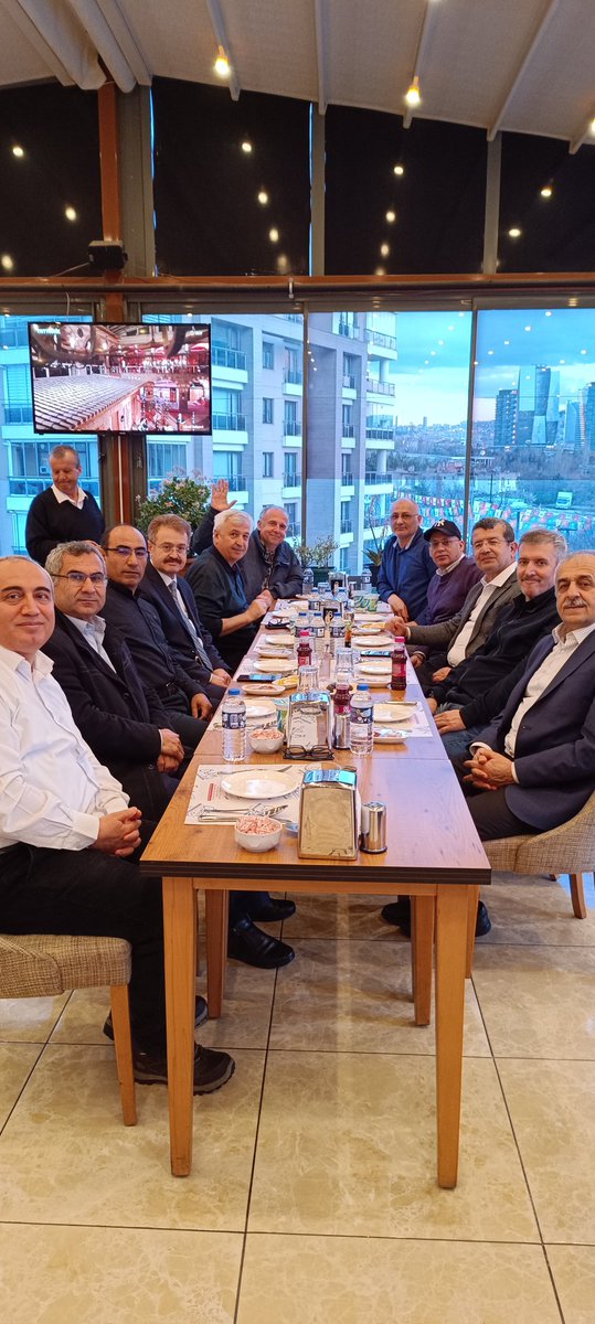 İstanbul Üniversitesi Orman Mühendisliği 1989 mezunları olarak Ankara'da geleneksel buluşmamızı gerçekleştirdik....