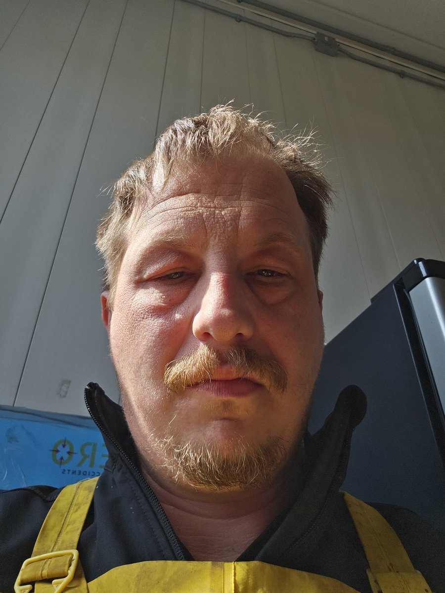 HaroldMeye34847's tweet photo. At work https://t.co/qWpz8z8T1d