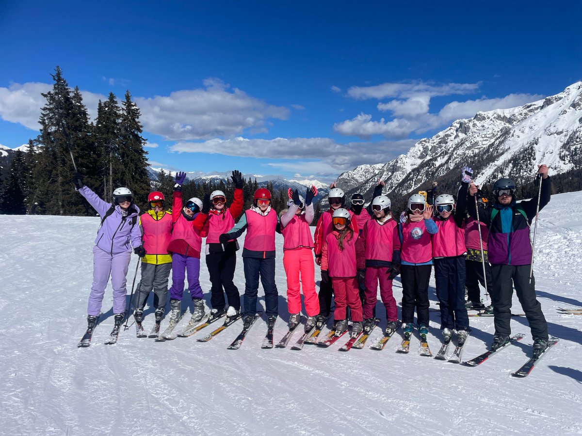 Eleanor Egan tweet media