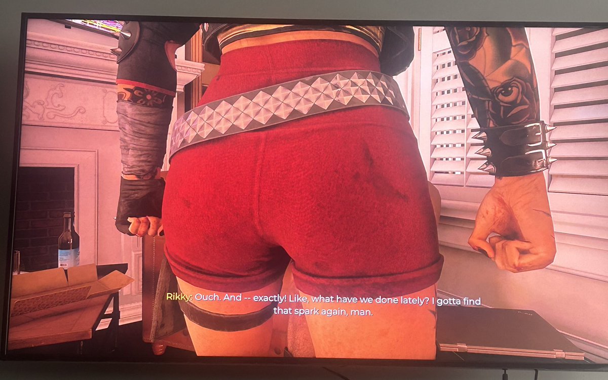 Our friend crouched right before a cut scene in Dead Island 2 and got stuck in this view for the whole dialogue 😂