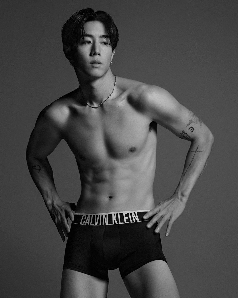 UpdateKBoys tweet picture