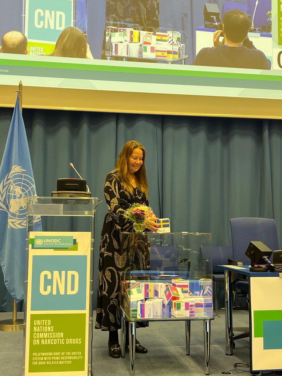 ”Sweden pledges to step up efforts to strengthen & advance gender equality perspectives, and together with others, accelerate actions to improve the situation for girls & women globally.” 🇸🇪 #Pledge4Action at the 67th Commission on Narcotic Drugs #CND67 today. @SweAmbVienna