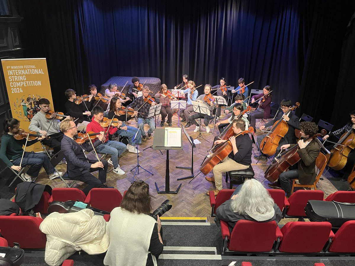 WFISC semi-finalists side by side with local youth string players from Berkshire Music Trust and Windsor Learning Partnership sharing some glorious music and delving into the nitty gritty of sound production techniques!