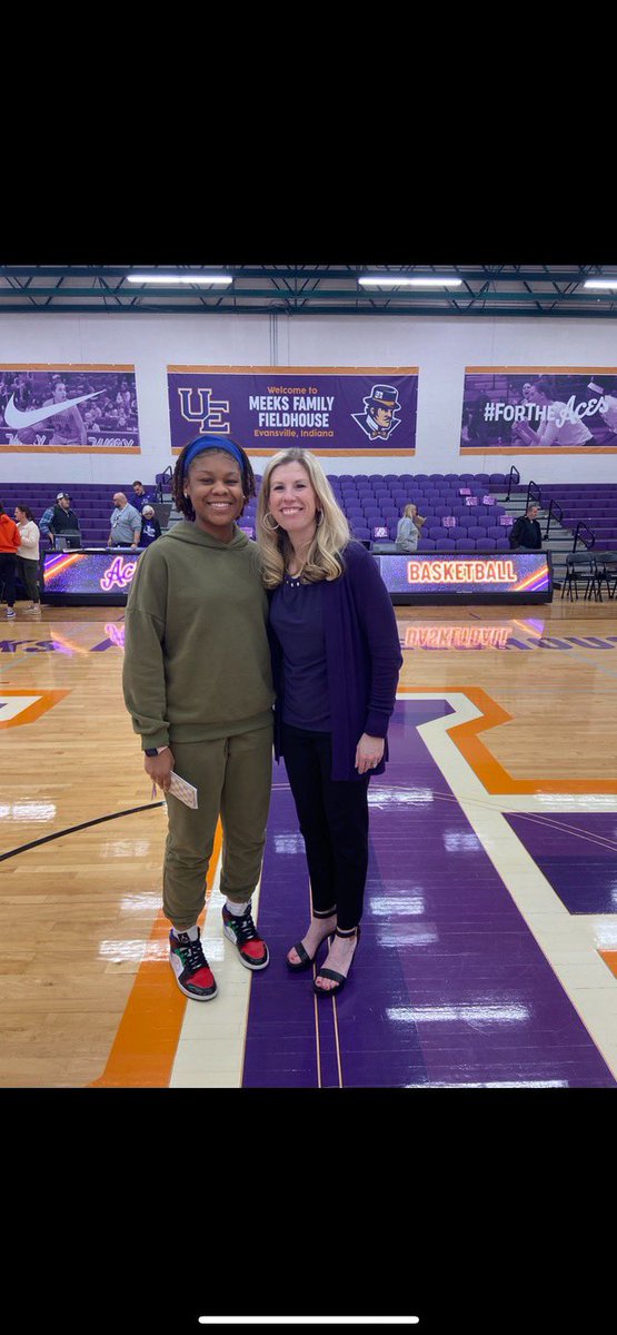 Excellent visit to @UEAthletics_WBB for our M14 player @hall12_Kyleigh. The sky is the limit for this versatile wing who can Defend and also has an extremely high motor! #RepThe14 #14sDream #WhereDreamsBecomeReality