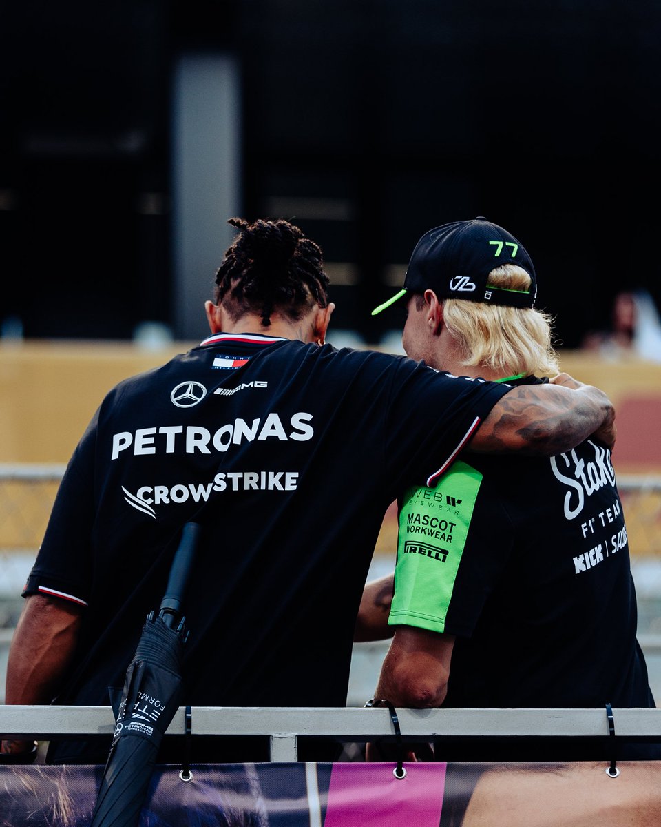 MercedesAMGF1's tweet photo. LH and VB 🥰🤗 https://t.co/8plcMRu22C