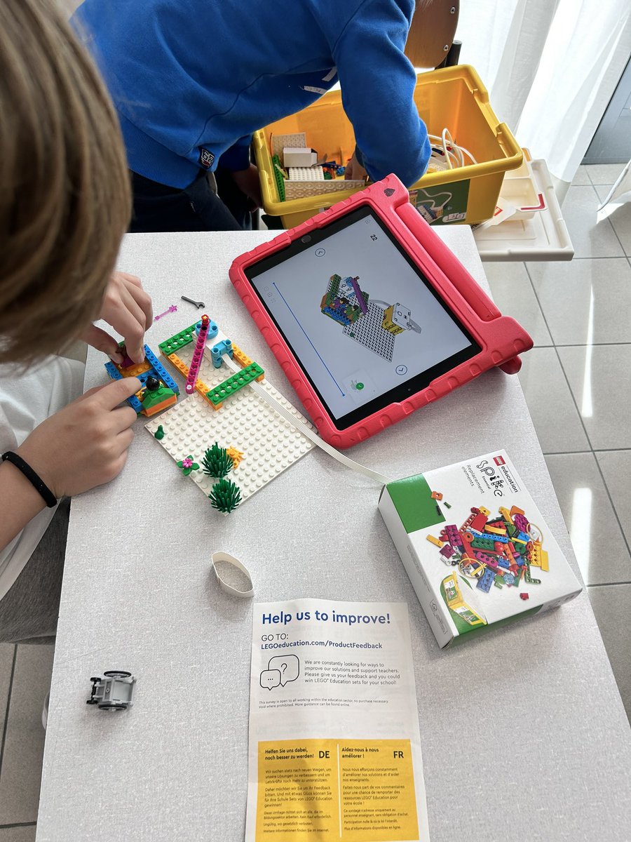 Renata Tirelli (@renata_tirelli) on Twitter photo Working on the #ETwinning “Cultural sharing with digital tools” project!
We’re using #ipad , creativity and robotic to introduce our country to <a href="/meesterm3sprong/">Maarten Van Hulle</a> students!
<a href="/AppleEDU/">Apple Education</a>
<a href="/eTwinning_Ita/">eTwinning Italia</a>
#OBT Working on the #ETwinning “Cultural sharing with digital tools” project!
We’re using #ipad , creativity and robotic to introduce our country to <a href="/meesterm3sprong/">Maarten Van Hulle</a> students!
<a href="/AppleEDU/">Apple Education</a>
<a href="/eTwinning_Ita/">eTwinning Italia</a>
#OBT