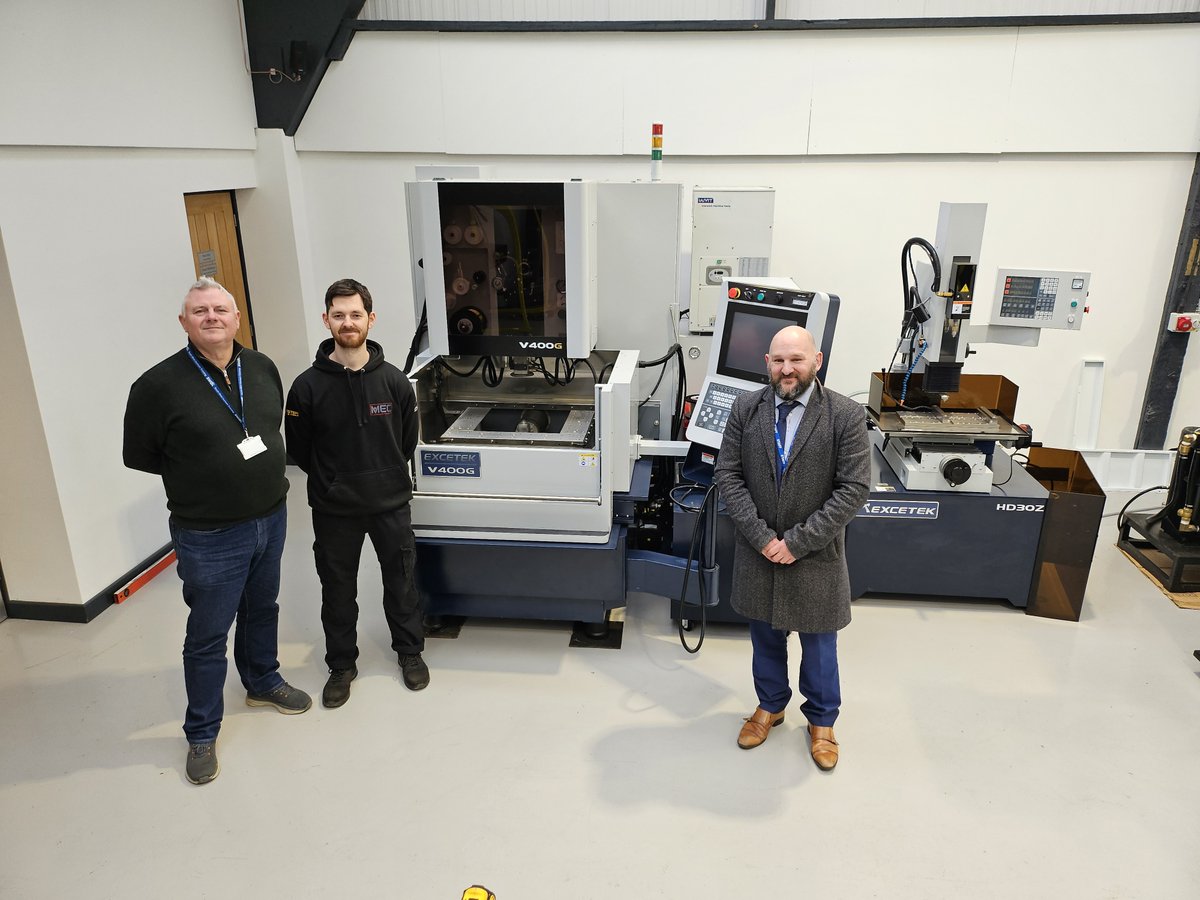 engineeringSWDT's tweet image. Specialist tutor Anthony Garnett and General Manager Jonathan Hall visited MEC Machine Tools yesterday to discuss a potential collaboration. The EDM specialist is one of a number of employers attending next week&apos;s Open Evening (March 21). Register here:

swdt.co.uk/News/MEC-visit