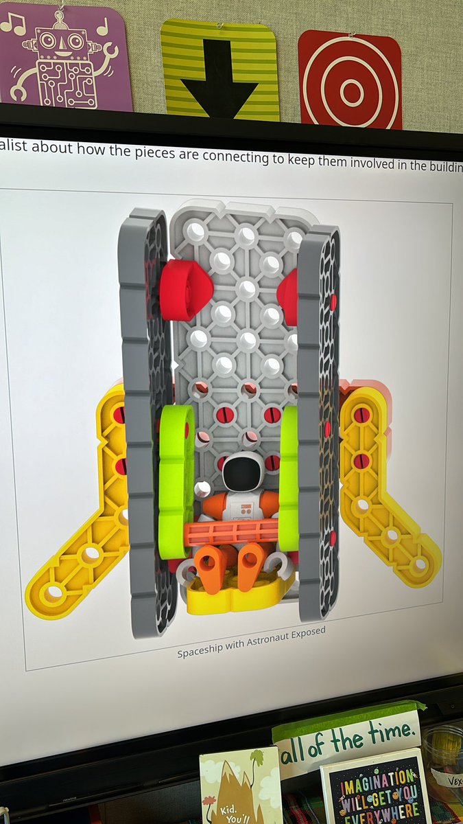 APanedaDLC's tweet image. Our Puma Robotics Team is building a spaceship 🚀 with an astronaut 👩🏼🚀 exposed #GoPumas @northranchito 🐾 #RoboticsRocks