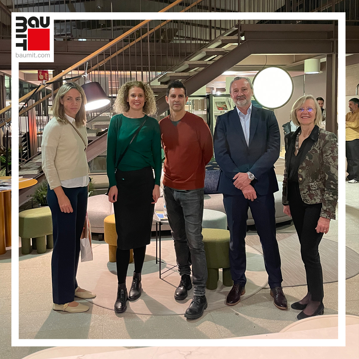baumitspain's tweet photo. Ayer Baumit patrocinó el #MeetMat "Pieles, filtros, velos. Trajes para la arquitectura", de @matcoam. En él, algunos estudios de arquitectura explicaron su visiones sobre diferentes tipos de envolventes convertidos en proyectos extraordinarios en la geografía española.
⬇️⬇️ https://t.co/TO60o3nynA