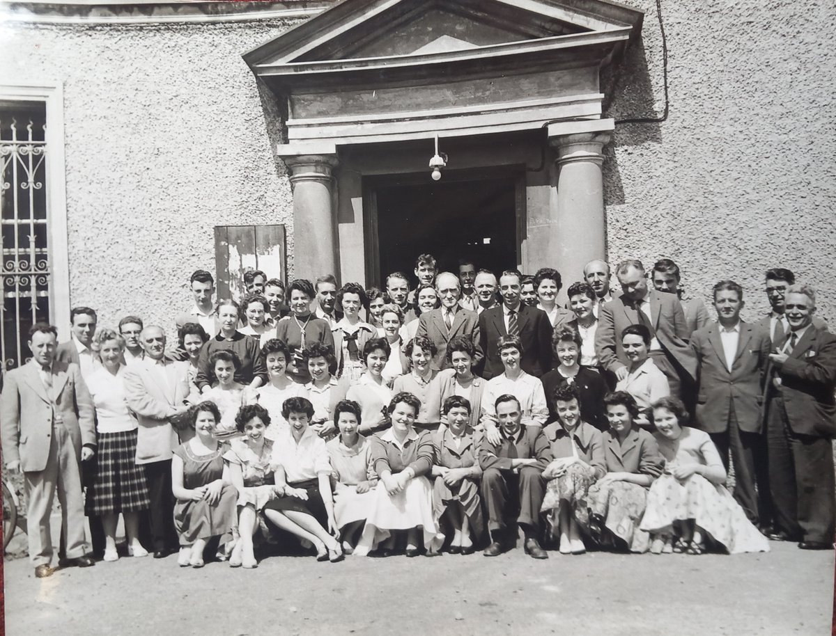 This kind donation of #Donegal County Council staff outside County House, Lifford, in 1959 is wonderful; thank you donor for list of names supplied see our Facebook facebook.com/DonegalCountyA…