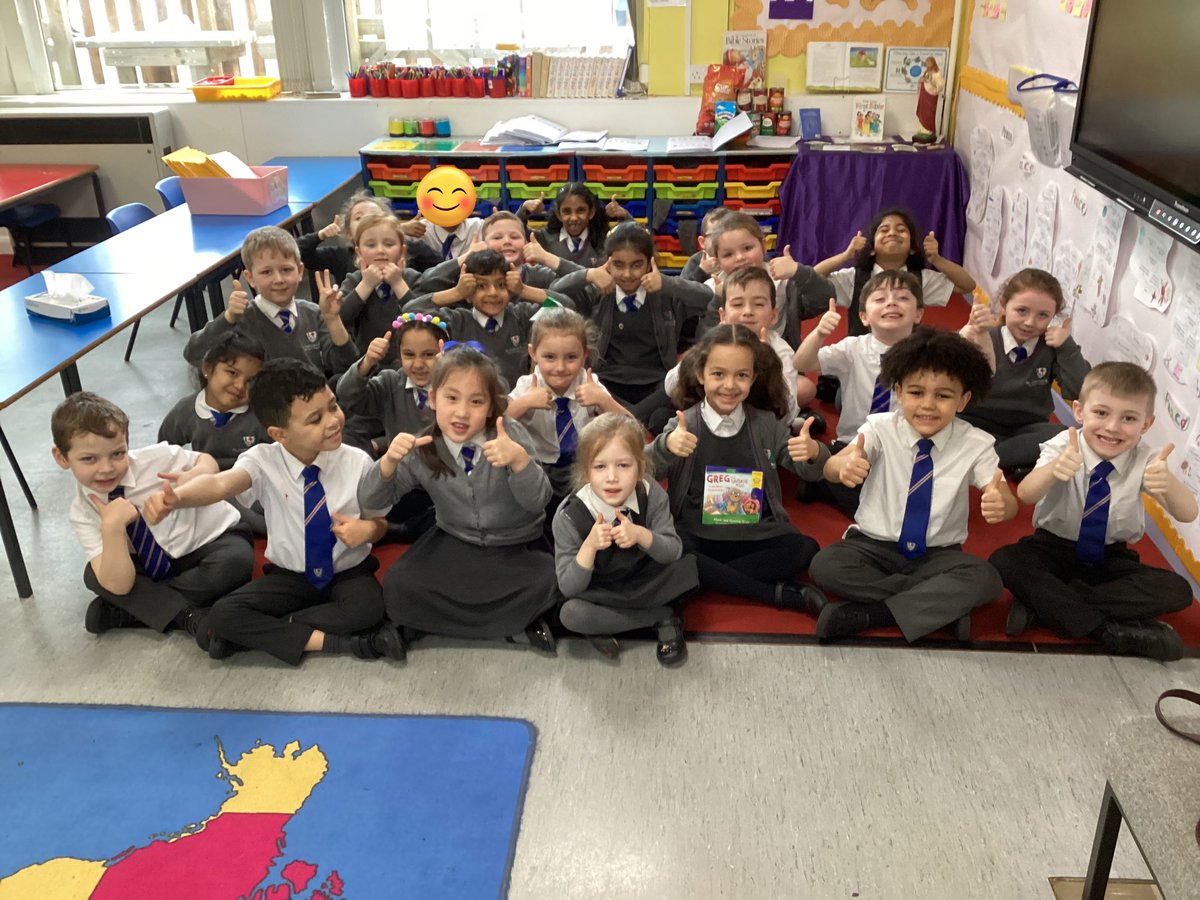 SAB_B28's tweet photo. Year 1 we’re lucky enough to listen to Mia’s new book that she bought with her world book day voucher. 
It was all about a sausage roll called Greg and it made us ROLL around with laughter. 
Thank you Mia, what a treat! 🌟📚 https://t.co/eBswI7WNKv