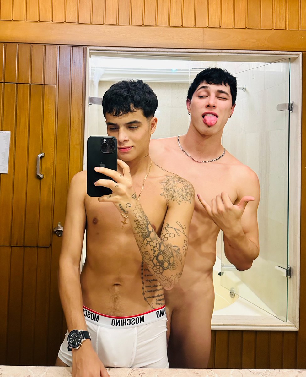 A que no se imaginan que hicimos 👀 Video completo por el only 😎🔥@jmanuelmontes25 What do you think we did? 👀 Complete video by Only fans 😎🔥 20%off 😛 onlyfans.com/davenmoses