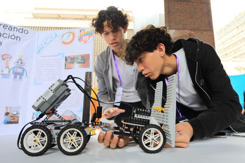 Mincyt_VE's tweet photo. #14Mar | Inician inscripciones para I Feria Estadal de Innovación “Semilleros Científicos”

🤖Ingresa en https://t.co/uf8bBEJqwi y sigue los pasos para inscribirte.

👀Tienes hasta el próximo 31 de marzo.

Más detalles en➡️https://t.co/TJNm5HhbMy

#AvanzandoPorVenezuela https://t.co/vJ6KZdMD9p