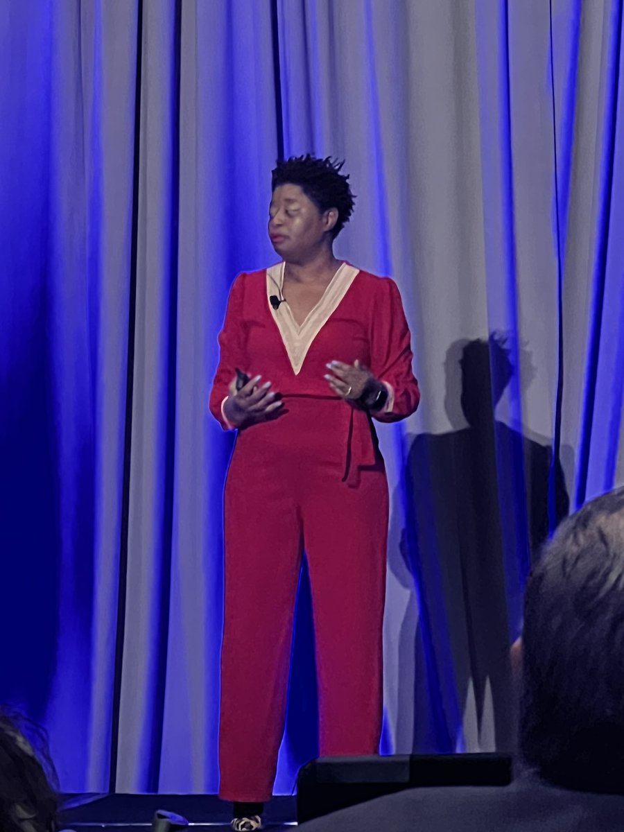 Lori Maher McCombs tweet media