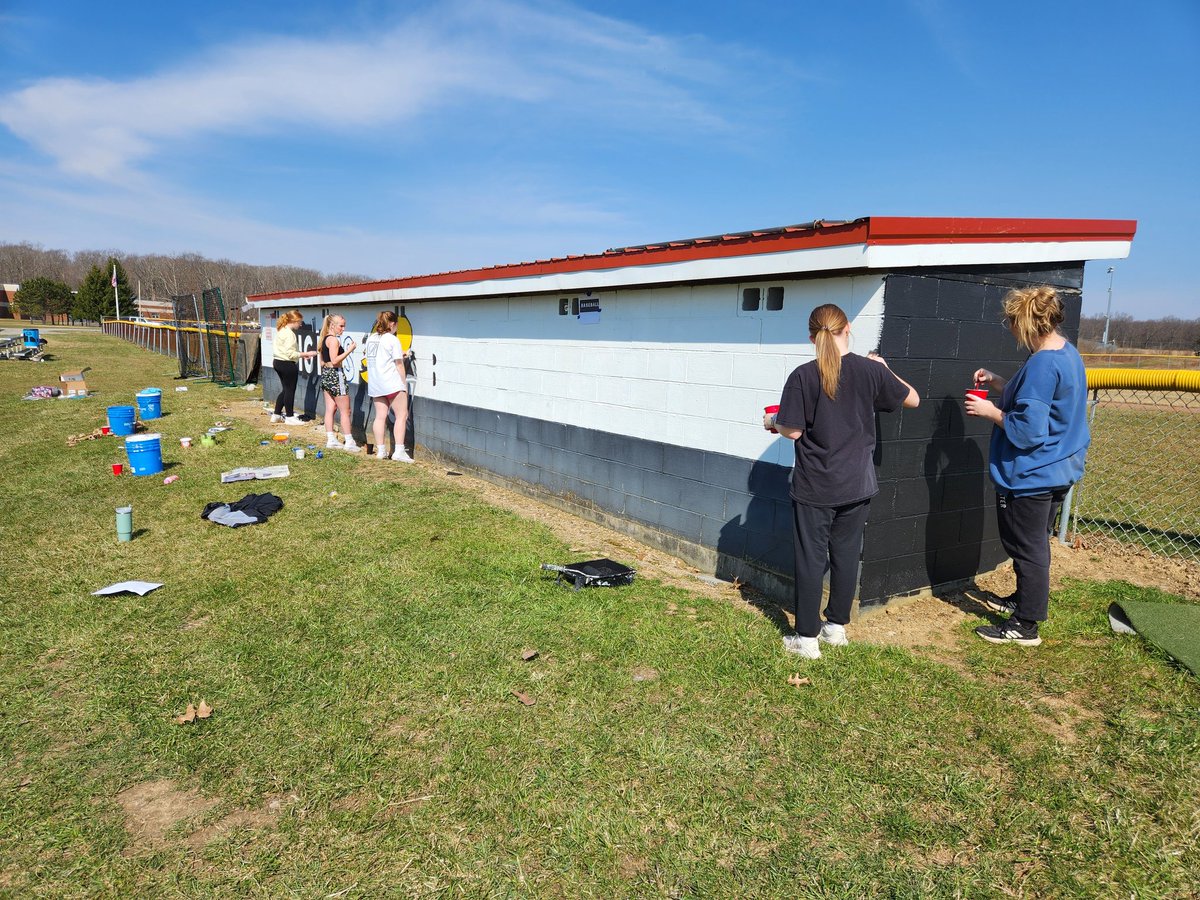 Great work by Miss McDanel and our Art Club students for their work on the baseball field dugouts...they'll be looking #MVProud for the home opener!