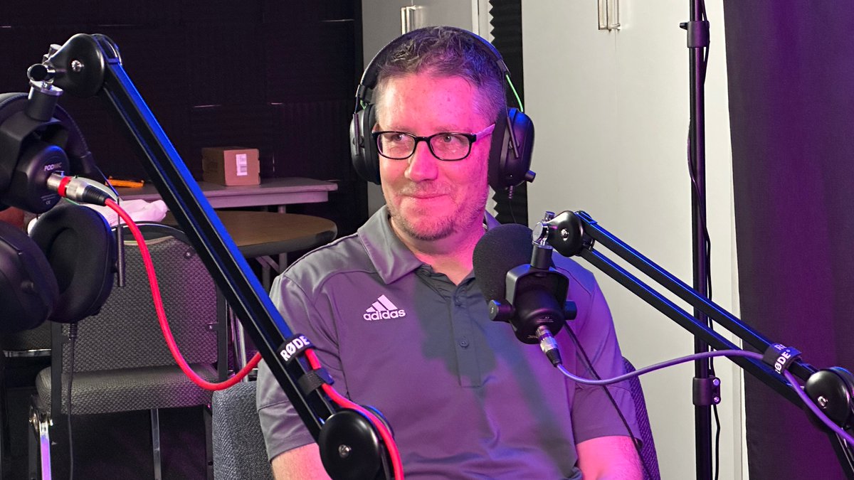 This episode features our administration team from Southside High School, Principal Justin Holt, and Assistant Principal Damon Walcott.
 
They are not new to the school so we checked in on them for an update on their progress as a team since coming together 2 years ago. 

Hear