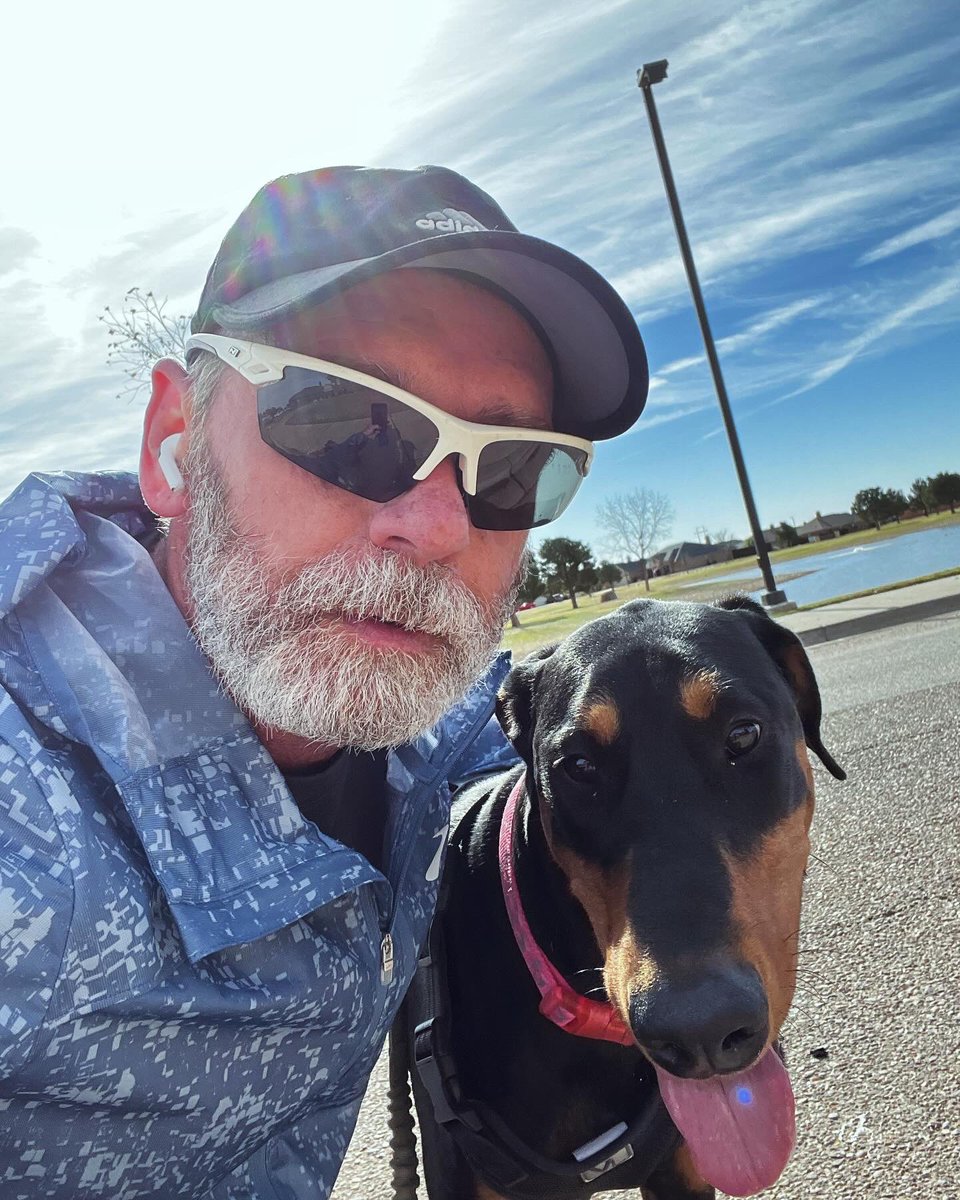 sean110423's tweet image. Me and the girls got an easy 25 minutes in on a beautiful morning. Going to miss this once school starts back Monday. Ran 2.55 miles with Nike⁠ Run Club #dogrunning #texasrunners #coachesruntoo #NRC