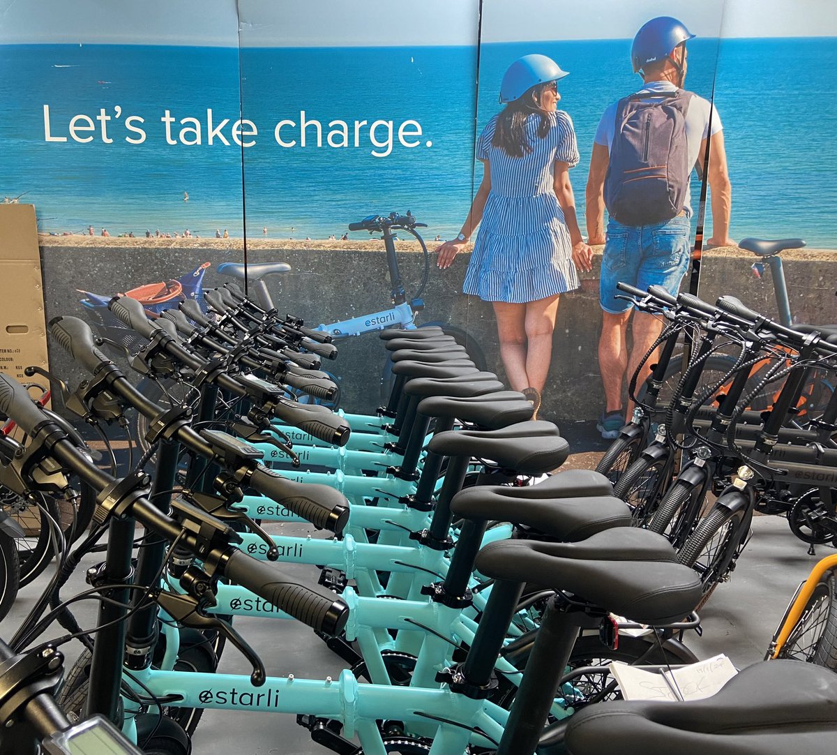 Excellent factory visit seeing the latest from our friends <a href="/Estarli_uk/">Estarli</a> in the good company of <a href="/APPGCW/">APPG for Cycling & Walking</a>. Something lovely coming soon! 👁️
