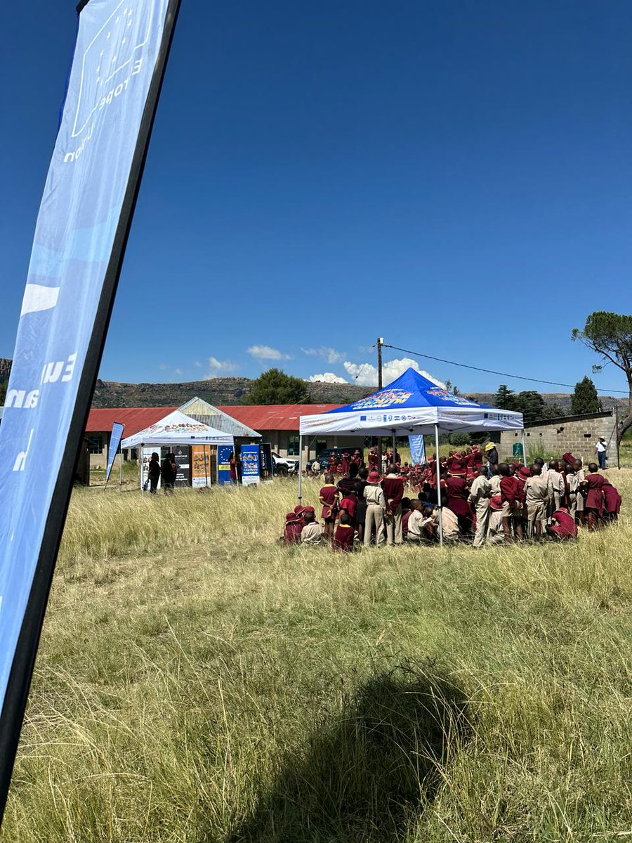 EUinLesotho's tweet photo. Empowering young people to protect rivers and oceans and promote  environmentally-friendly practices.

Excited to end our #SourceToMouth campaign with @ReNOKA_movement, and @PhehaPlastic with St. Louis Primary School today. #ForOurPlanet #SourceToMouth  #MetsiaLesotho https://t.co/xekpFhsevQ