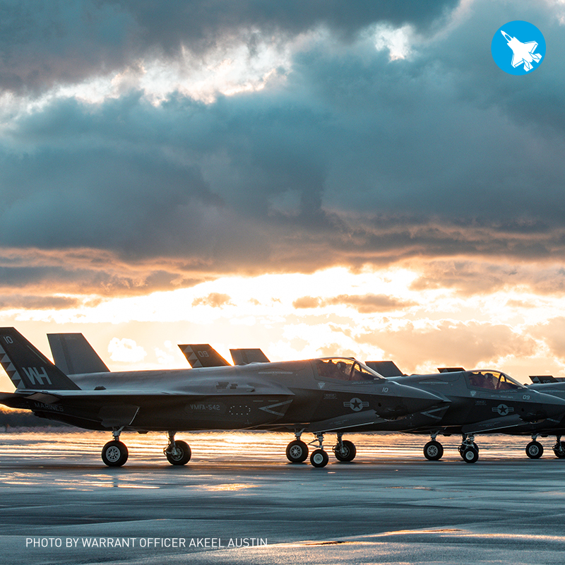 Great way to start the day. ☀️ 📷@USMC F-35Bs lined up to deploy to Norway for training with @NATO allies. #FighterFriday