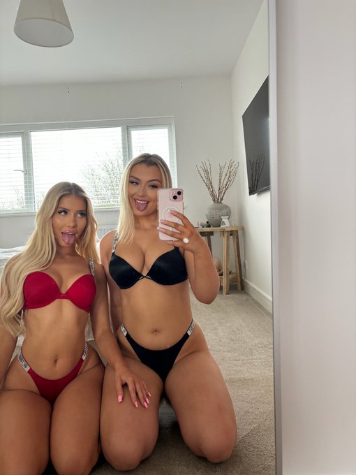 We heard you like blondes in matching sets https://t.co/Qe8GT4mfzJ