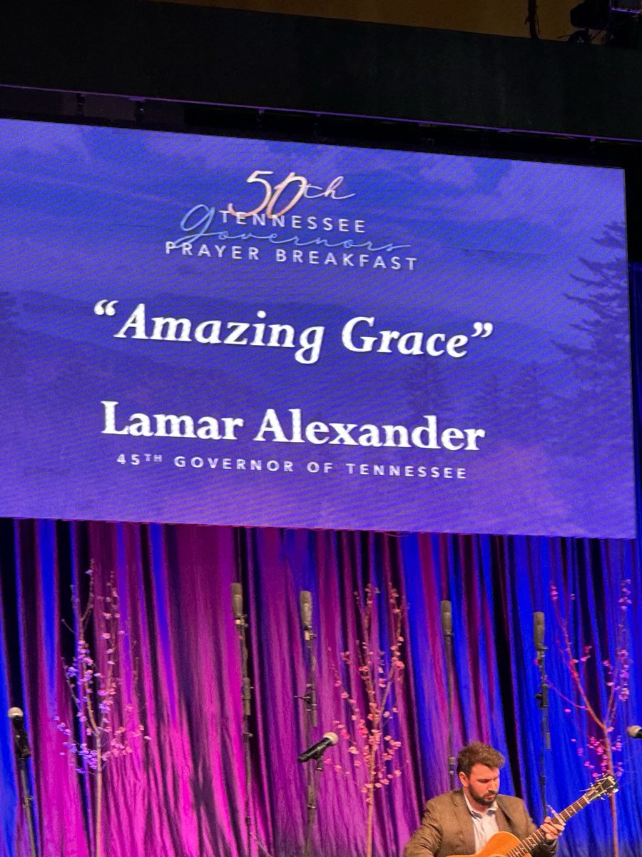 A very good morning ☀️  from the Governor’s Prayer Breakfast! @GovBillLee @estie_hf