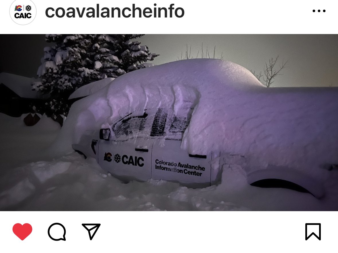 The Big Picture! The Colorado Avalanche Information Center sent this pic out from the Front Range showing all the snow and potential avalanche danger. #9News #9wx @COAvalancheInfo