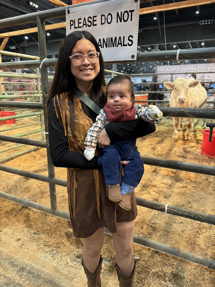 Tania Medina Serrano, M. Ed. (@tdmedina) on Twitter photo Spent some time with my mom and Mateo at Houston Rodeo! Mateo loved seeing all the animals! <a href="/KirkElementary/">Kirk Elementary</a> #kirkcan #springbreakselfie Spent some time with my mom and Mateo at Houston Rodeo! Mateo loved seeing all the animals! <a href="/KirkElementary/">Kirk Elementary</a> #kirkcan #springbreakselfie