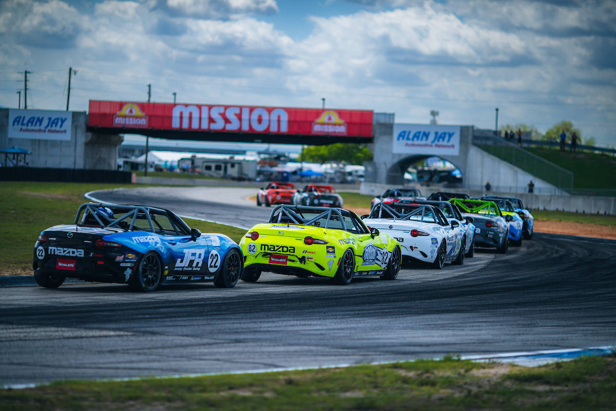 Attn #MX5Cup Superfans <a href="/12WillPower/">Wont Power</a> <a href="/smclaughlin93/">Scott McLaughlin</a> <a href="/alanisnking/">Alanis King</a> <a href="/BoziTatarevic/">Bozi Tatarevic</a> <a href="/neckthai/">Arni Sribhen</a> <a href="/Hinchtown/">James Hinchcliffe</a> <a href="/pkligerman/">Parker Kligerman</a> <a href="/landoncassill/">landon cassill</a> <a href="/chaseelliott/">Chase Elliott</a> <a href="/nascarcasm/">nascarcasm</a> <a href="/MattWeaverRA/">Matt Weaver</a> <a href="/RyanVargas_23/">Ryan Vargas</a>: 

Sebring Race 1 starts at 1:05pm ET, with live coverage here: youtube.com/live/BBUMdCls_…