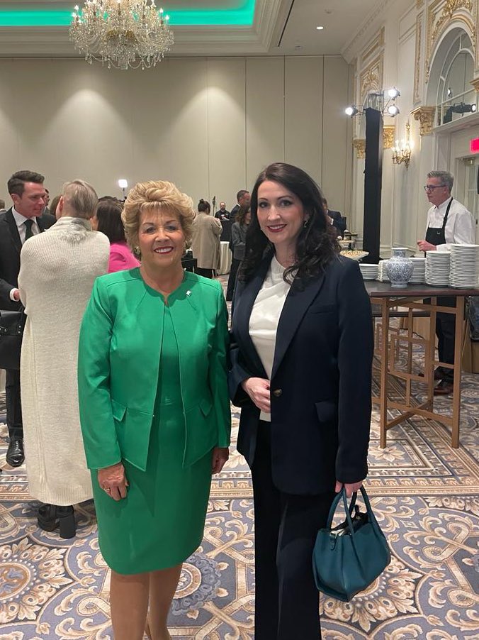 Started today <a href="/NI_Bureau/">NI Bureau</a> breakfast. 

Lots of optimism and ambition for Northern Ireland in the days ahead.

Thanks to <a href="/USEnvoyNI/">Joseph Kennedy III</a> Joe Kennedy III for continuing the US commitment to the place we all call home.