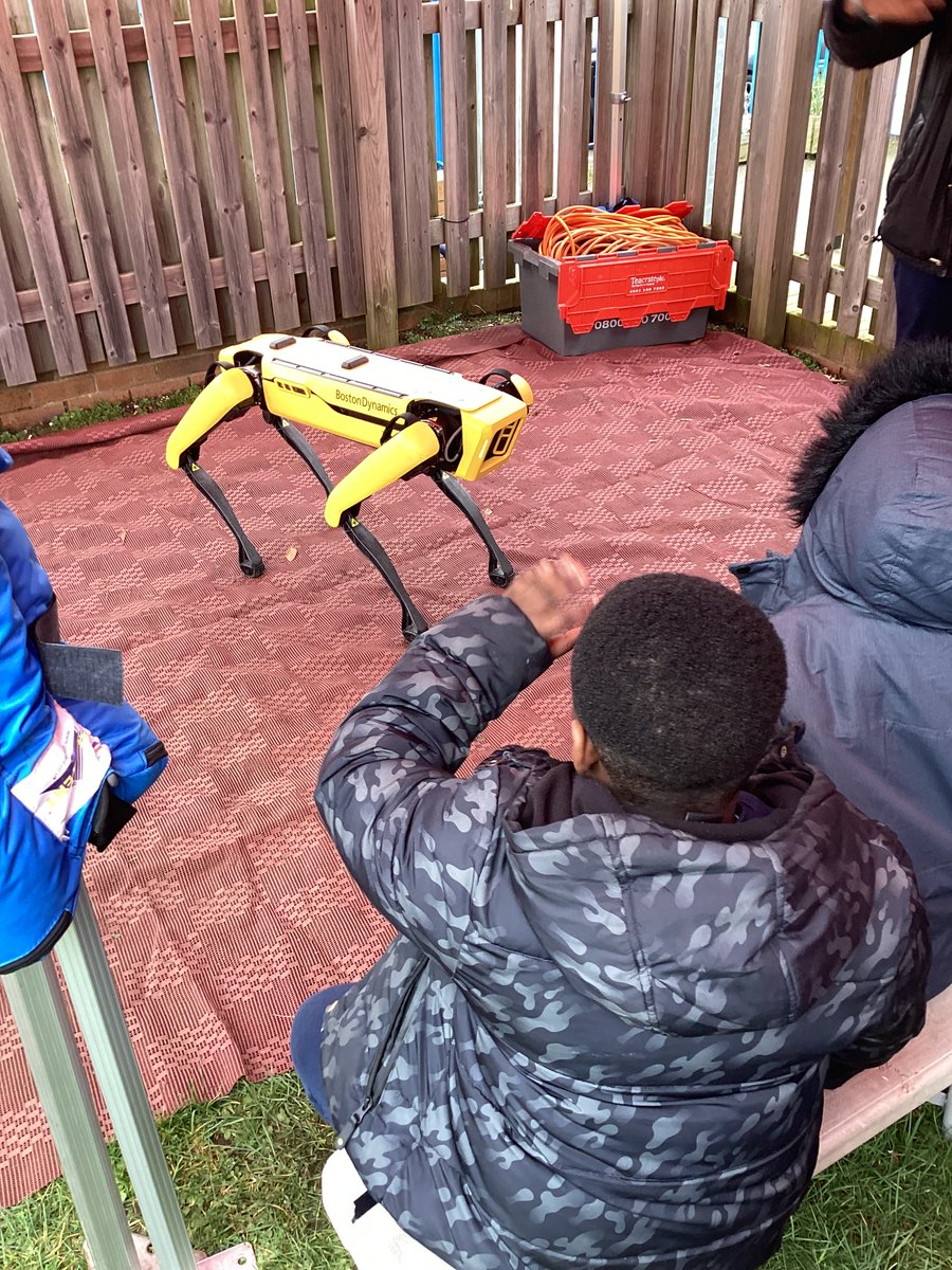 Mr Jones tweet media