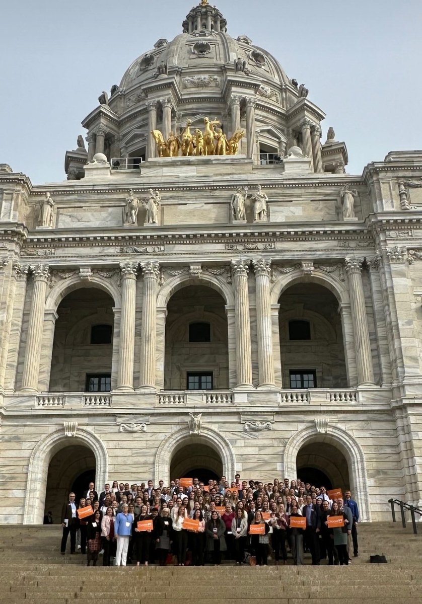 MNAPTA's tweet photo. APTA MN Day on the Hill! #ChoosePT https://t.co/LIjvh6OFKv