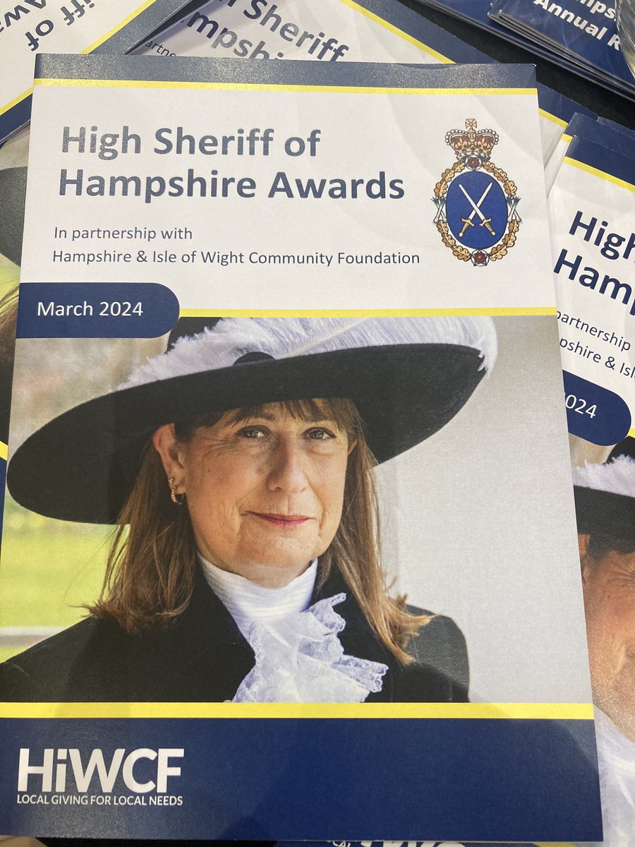 So proud! Daren Gibb awarded a High Sheriff of Hampshire Award today for 20 years of exemplary service. So proud of our @WinCathedral Head Virger, Custos #example #faith