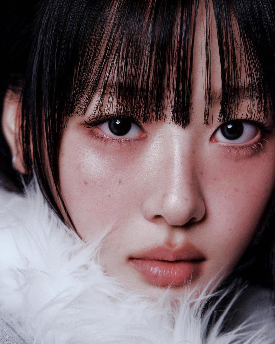 our yves is sooo pretty :">