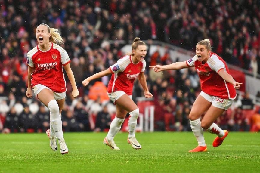 AWFC Pictures Going HARD (@hardawfc) on Twitter photo 