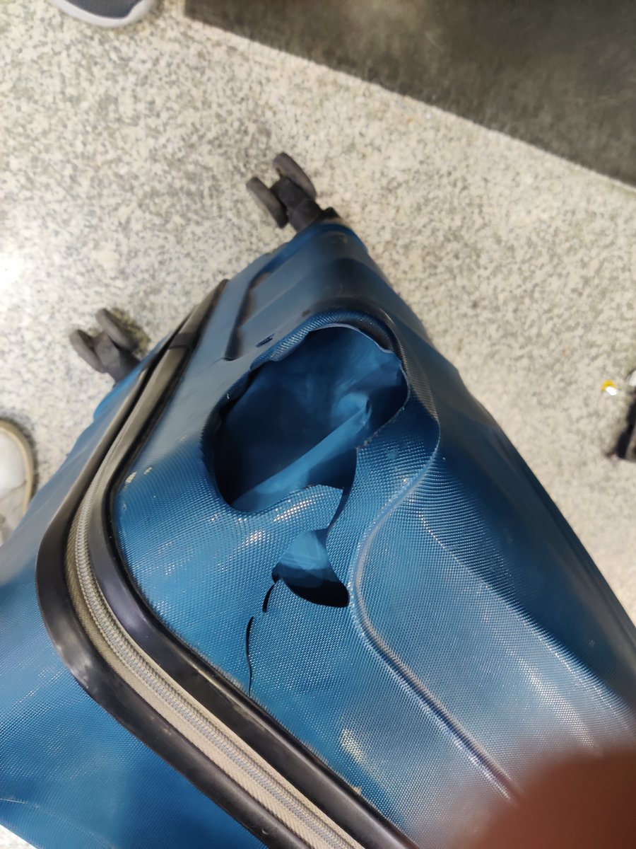 PathakKush48876's tweet photo. Extremely disappointed with @airindia! Flew AI 811 from Delhi to Lucknow today with my family only to find one of our suitcases severely damaged upon arrival. This is unacceptable! Requesting a refund ASAP for this inconvenience. #AirIndia #RefundNeeded https://t.co/drTp1PsBei